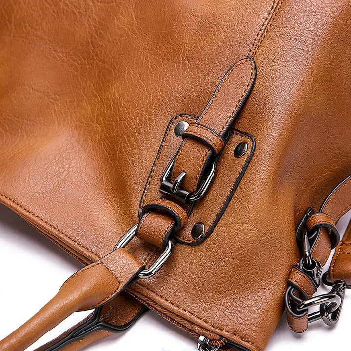 GUDRUN ELEGANT LEATHER CROSSBODY BAG